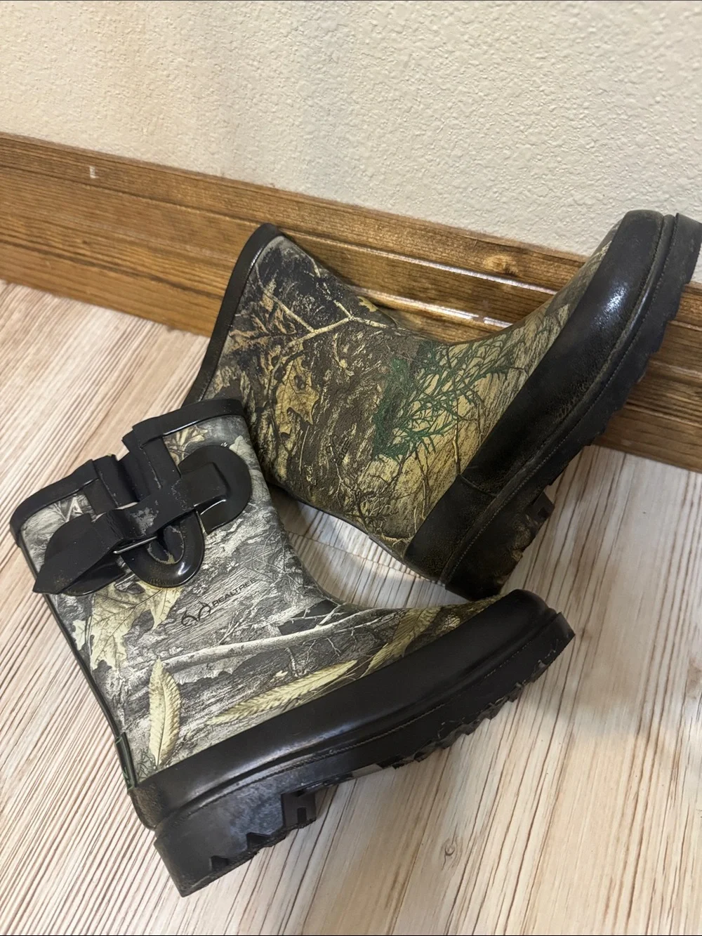 Magellan Outdoors Kids Camo Rain & Snow Boots with Green Lining